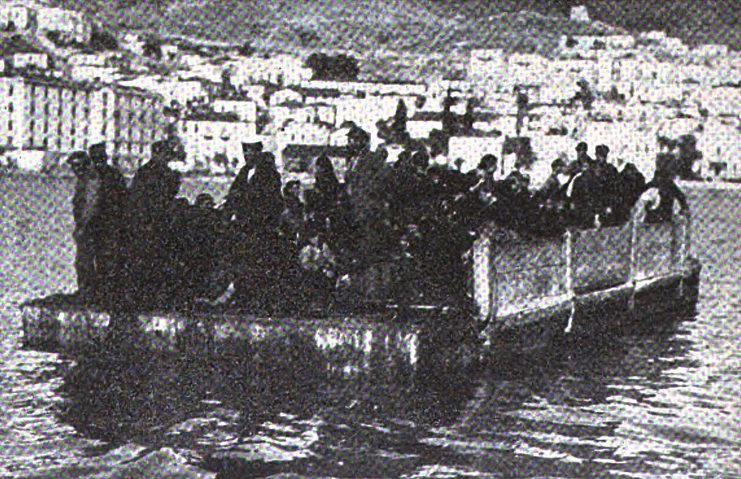 Loaded onto barges, Samsun 